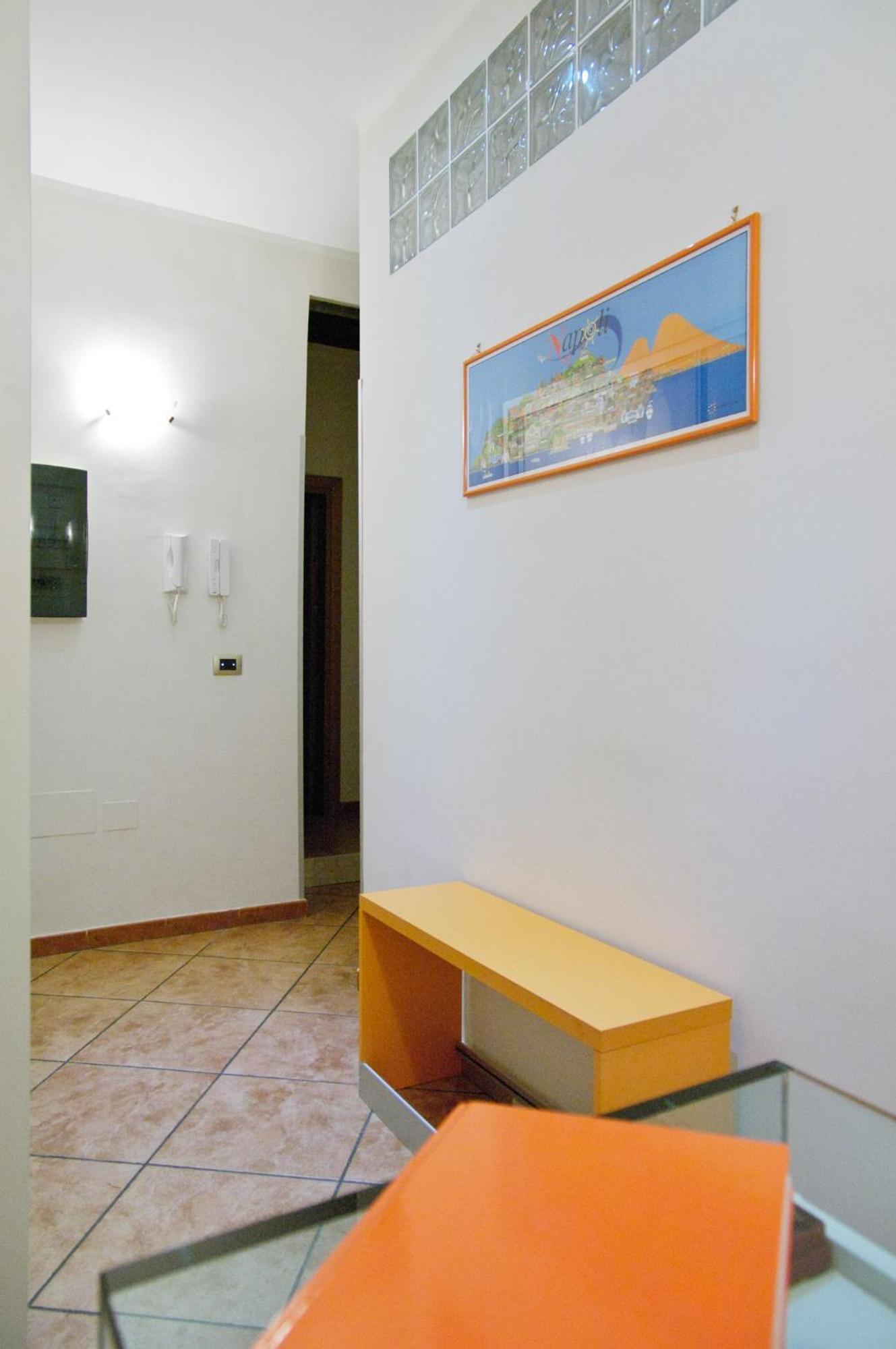 B&B Napoli Plebiscito ภายนอก รูปภาพ
