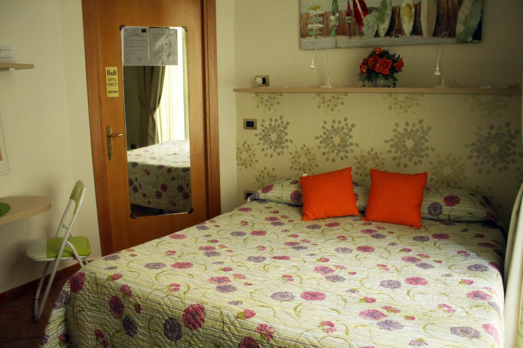 B&B Napoli Plebiscito ห้อง รูปภาพ