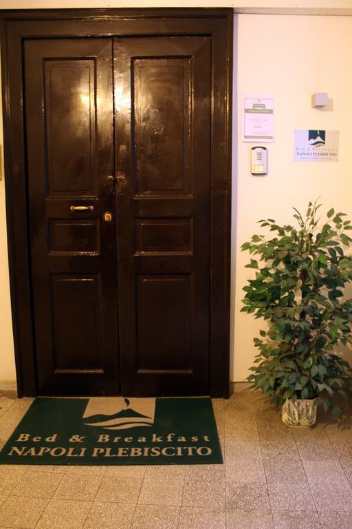 B&B Napoli Plebiscito ภายนอก รูปภาพ